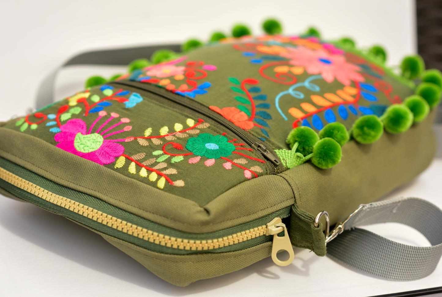 Maniac Green Mexi Long Sling Bag